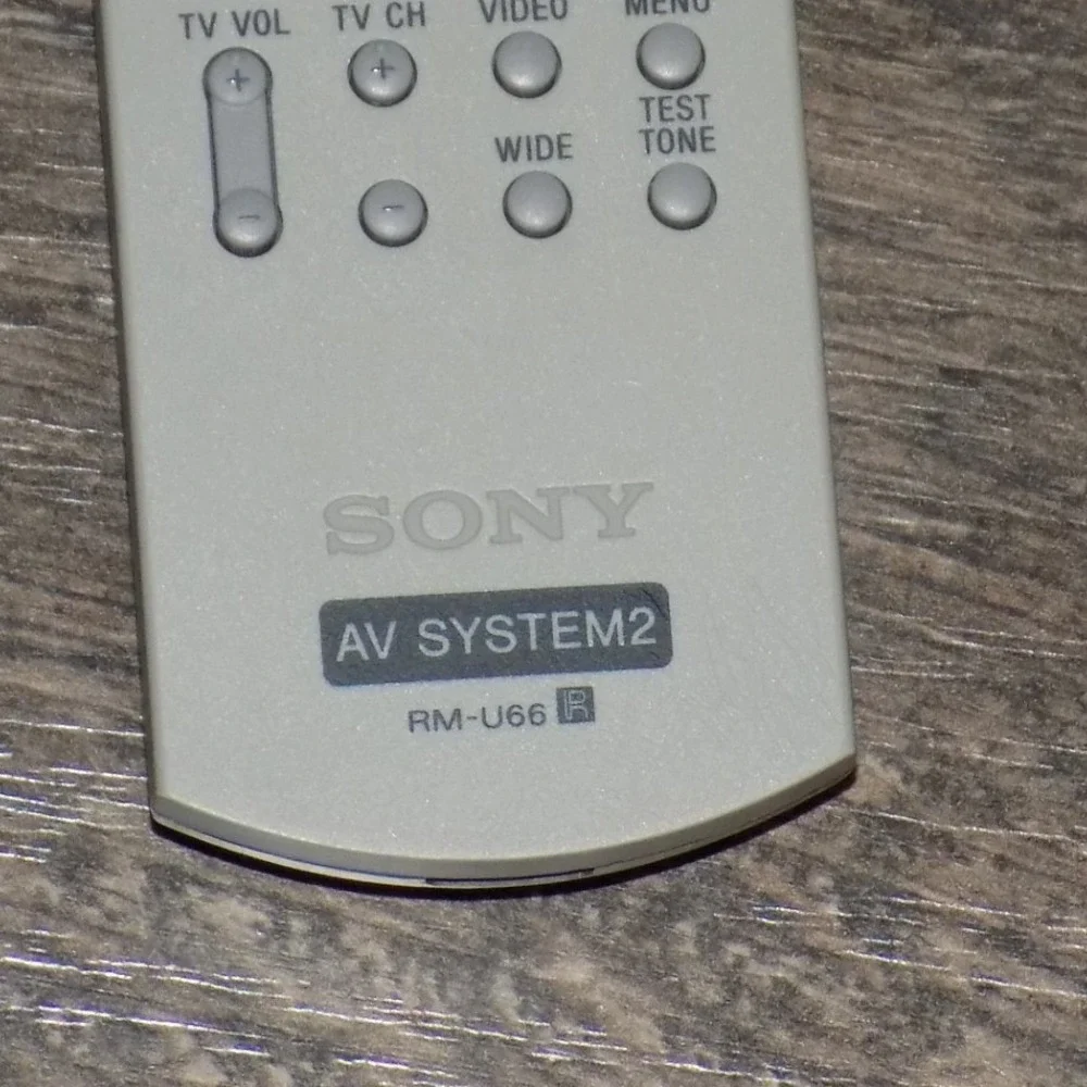 Sony Remote Control‎ RM-U66 AV System 2 Silver Good OEM Replacement